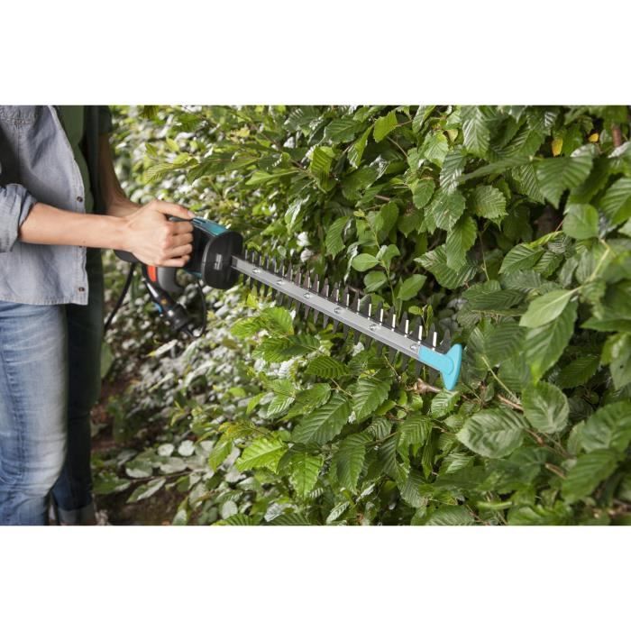 GARDENA 420/45cm-420W EasyCut electric hedge trimmer