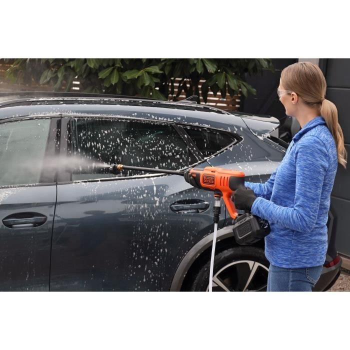 BLACK + DECKER BCPC18B-XJ 18V LITHIUM 24 bar battery pressure washer - Without battery