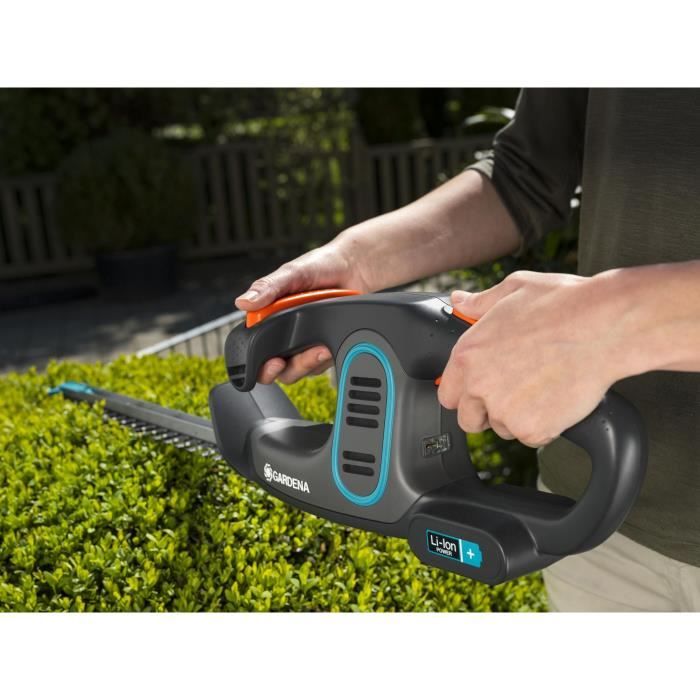 GARDENA EasyCut Li-14/40 Hedge Trimmer