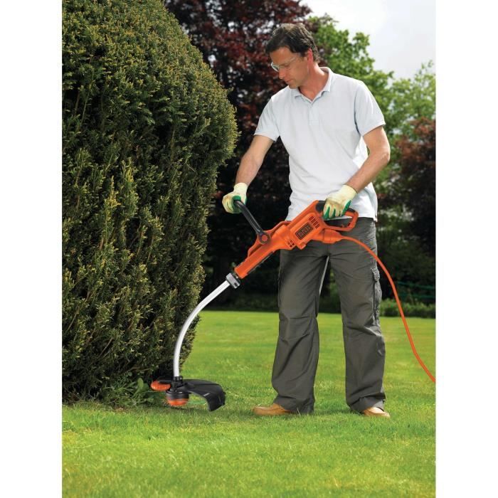 BLACK & DECKER 700W 33cm GL7033 Electric String Cutter