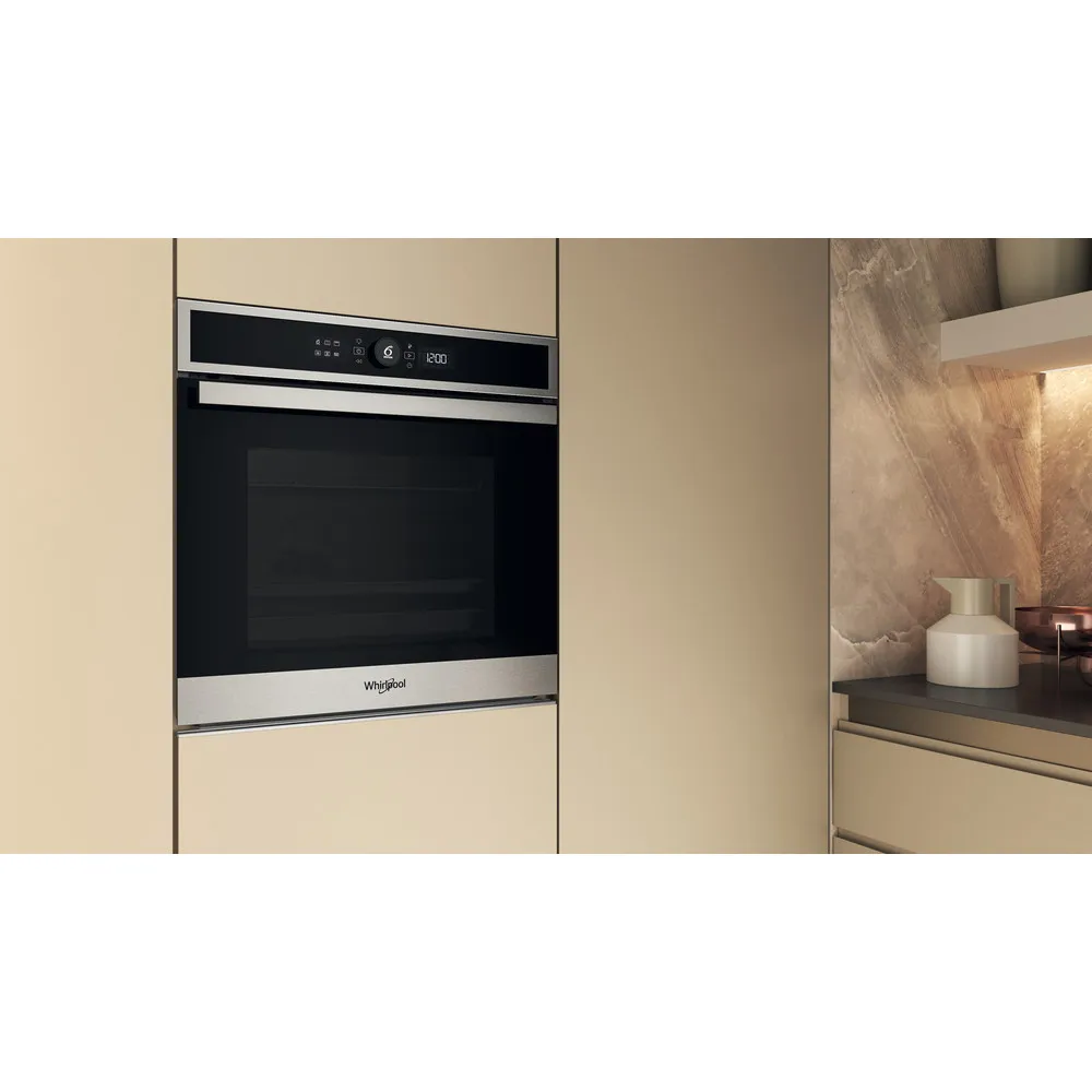 Whirlpool 73 l self-cleaning built-in oven WOI4IS8PM0SXA