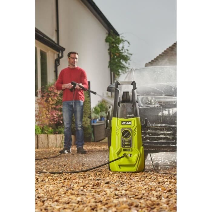 High pressure cleaner 1800 W 130 bar 420 L - flexible 5 m - 0.9 L tank - various lance - turbo lance - multi-surf brush