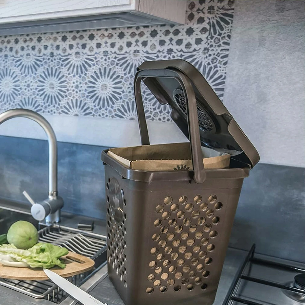 Pattumiera forata per umido 10 litri con plastica riciclata