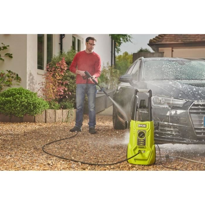 High pressure cleaner 1800 W 130 bar 420 L - flexible 5 m - 0.9 L tank - various lance - turbo lance - multi-surf brush