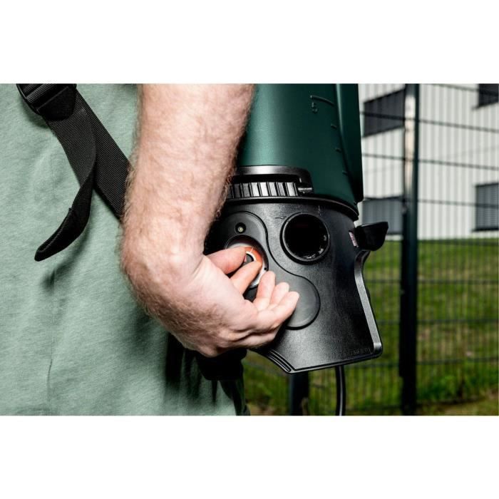 RSG 18 LTX 15 cordless shoulder sprayer