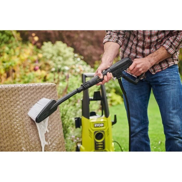 High pressure cleaner 1800 W 130 bar 420 L - flexible 5 m - 0.9 L tank - various lance - turbo lance - multi-surf brush