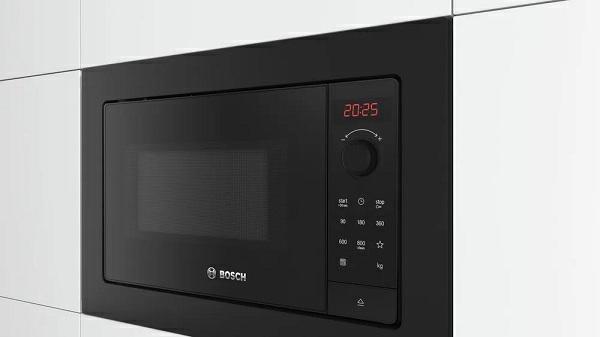 BOSCH FORNO MICROONDE INCASSO 20LT 800W NERO BFL623MB4