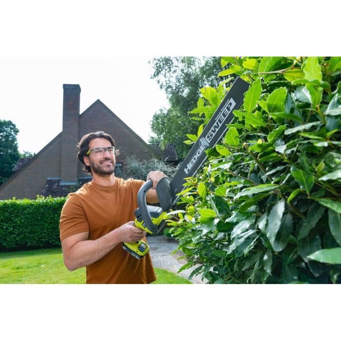 RYOBI LINEA RY18HT45A-120 ONE+ 18V cordless hedge trimmer - 45 cm blade - 1 18V 2.0 Ah battery and 1 battery charger