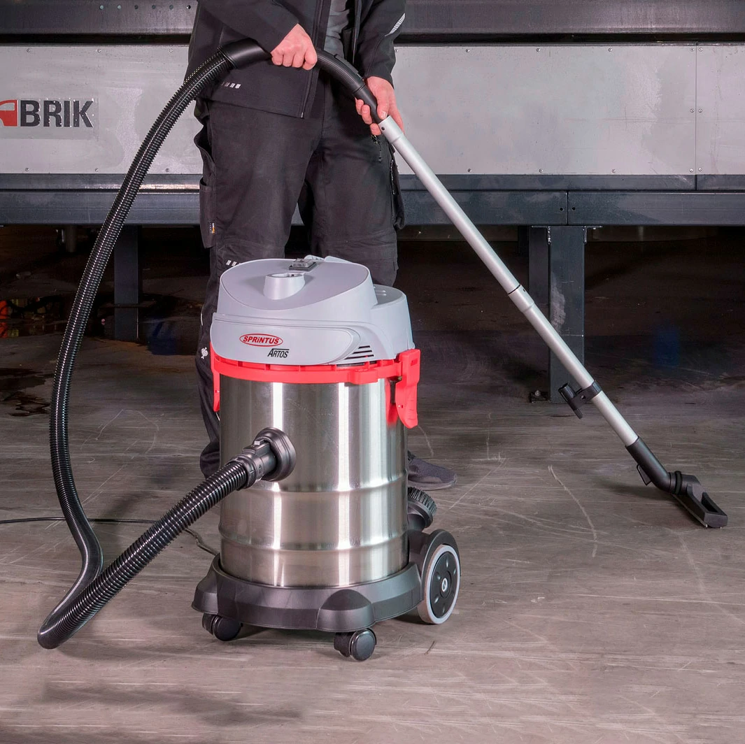 Artos 1200 W 30 liter powerful liquid vacuum