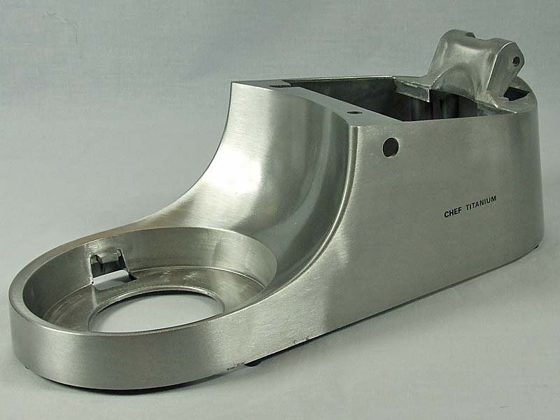 CHEF BRUSHED SILVER PEDESTAL KM013