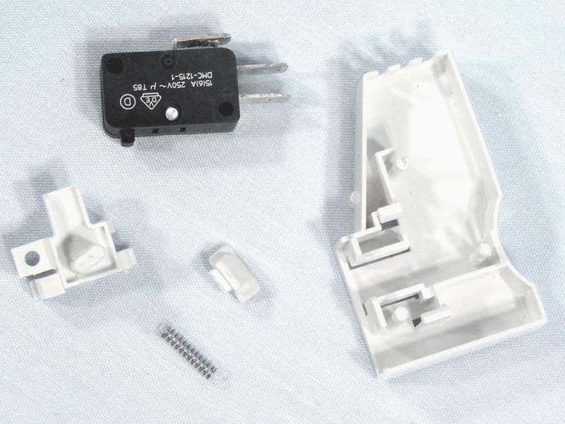 MEDIUM SPEED SWITCH ASSEMBLY