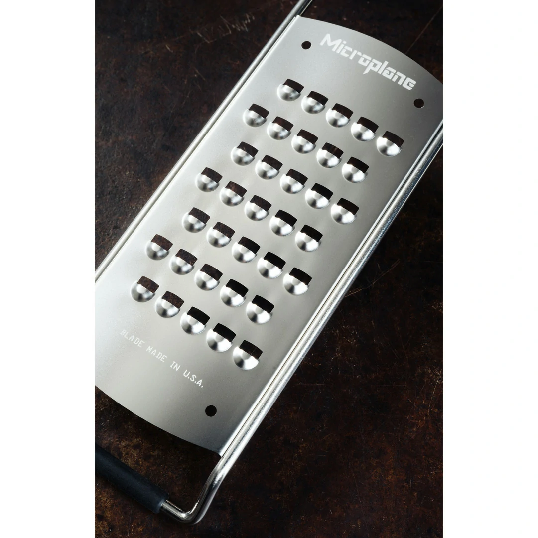 Microplane Black Ultra-Thick Blade Grater