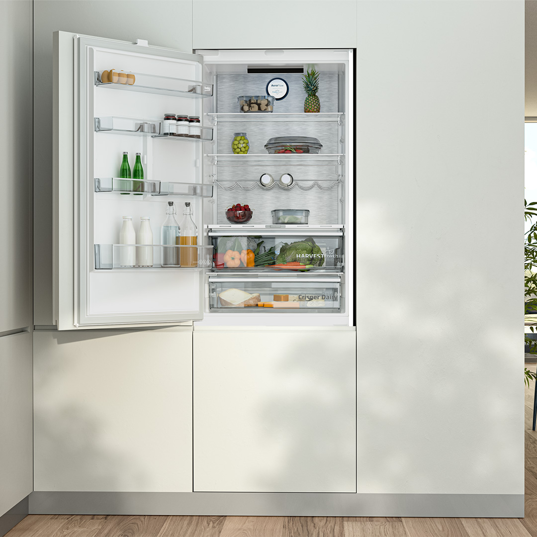 Beko BCSA285K4SN combined built-in refrigerator 
