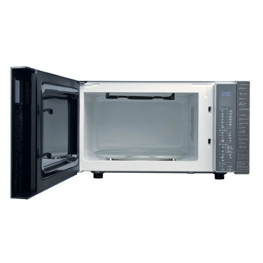 Whirlpool MWP 304 M 30 liter freestanding microwave