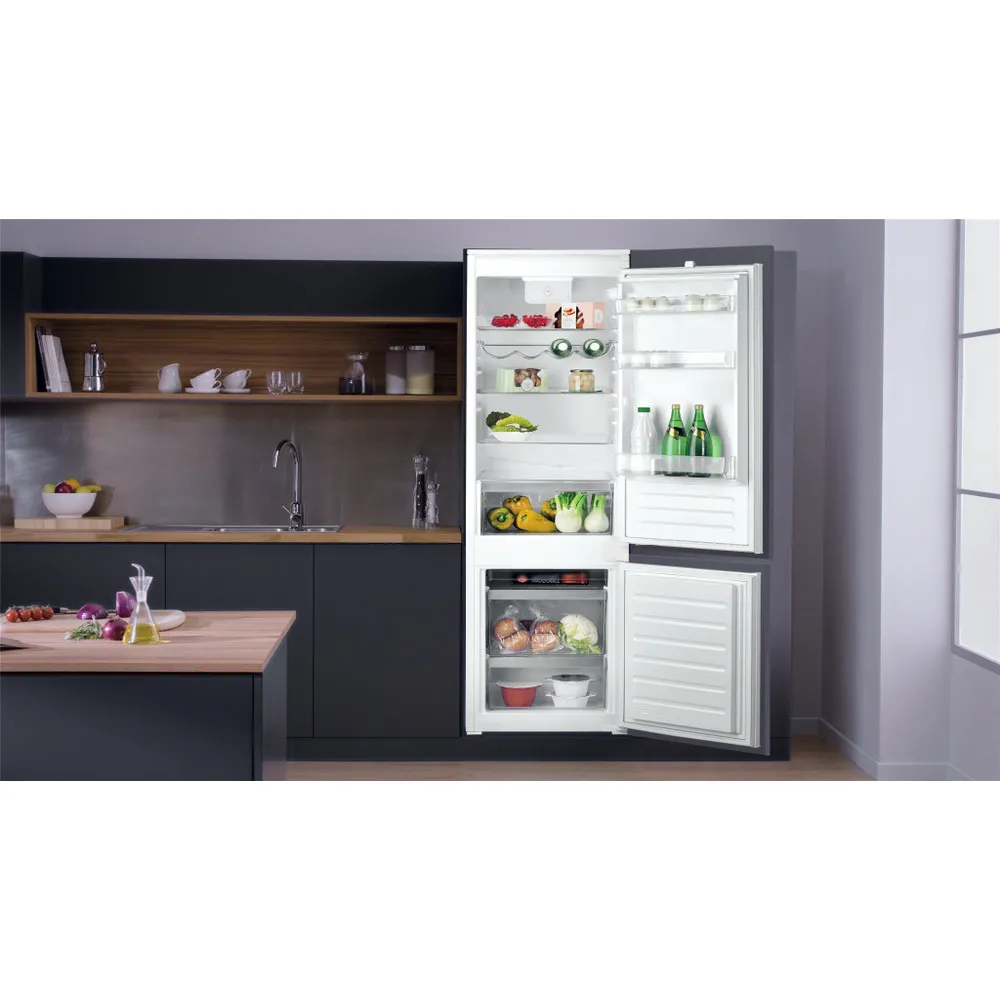 Hotpoint BCB 7525 D2 built-in combination refrigerator