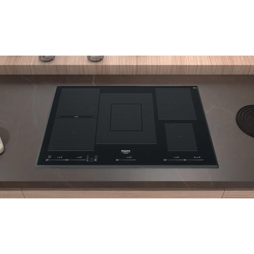 Hotpoint HT 1090 BA 90 cm 5-burner induction cooktop