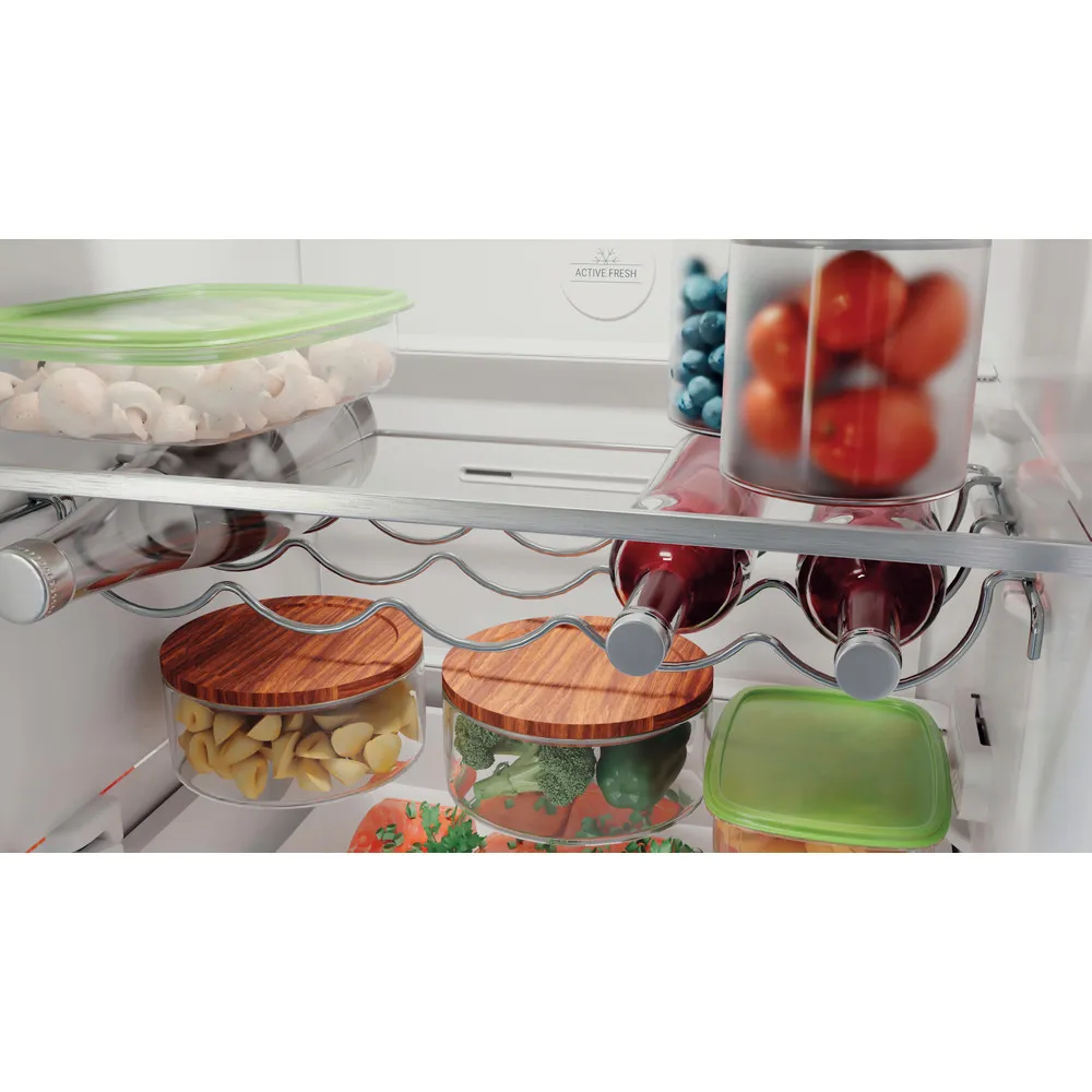 Hotpoint 335LT SILVER HAFC8 TO32SX No Frost Combined Refrigerator