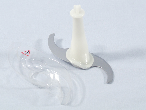 BLADES INCLUDING PROTECTION