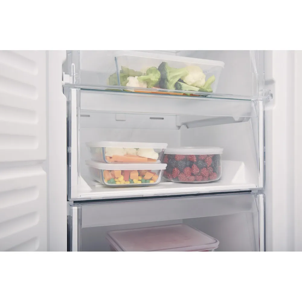 Hotpoint 228 LT E NOFROST 4CAS vertical freezer. WHITE UHA6 F2C W