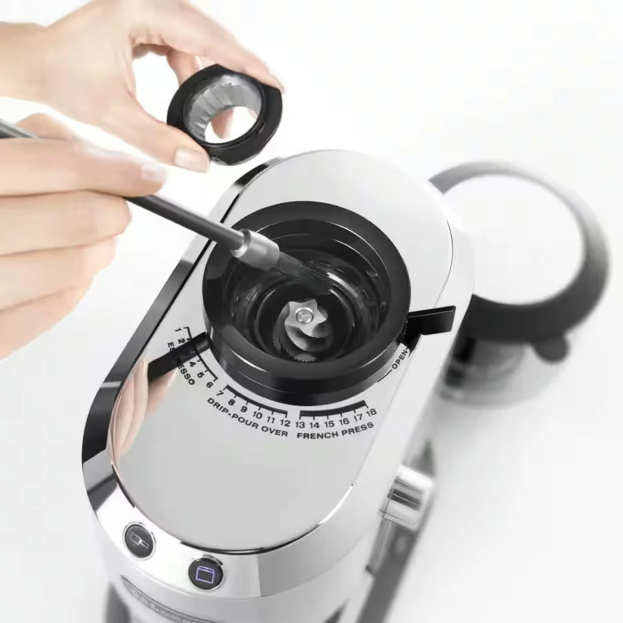 De Longhi Dedica KG520.M metal electronic coffee grinder