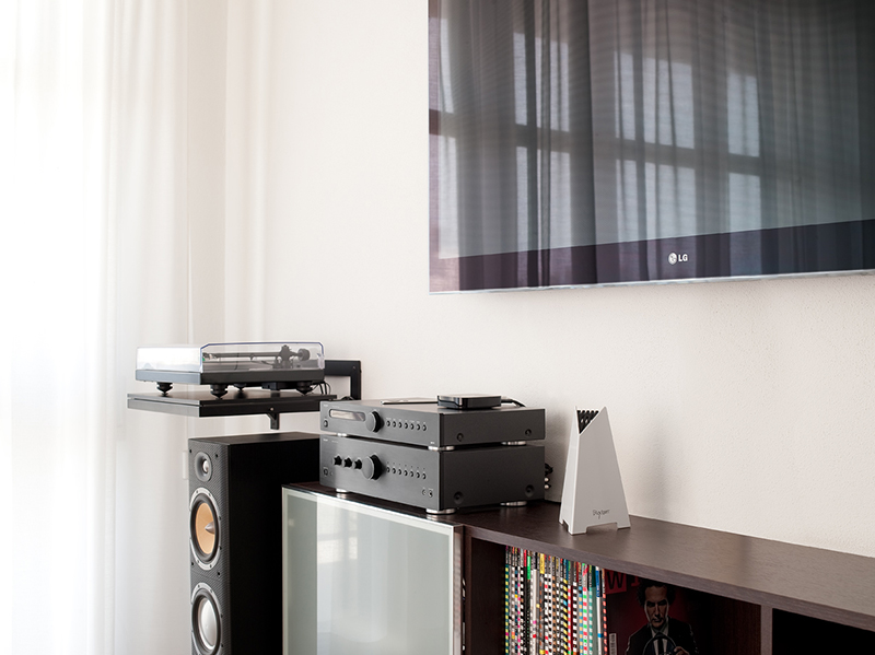 Tris White Air Sanitizer