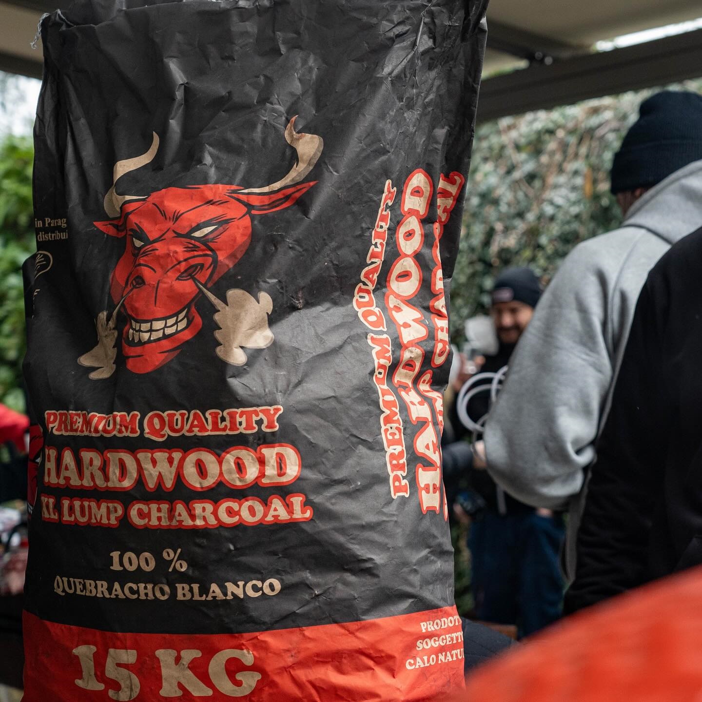 Quebracho blanco toro barbecue charcoal 15 kg