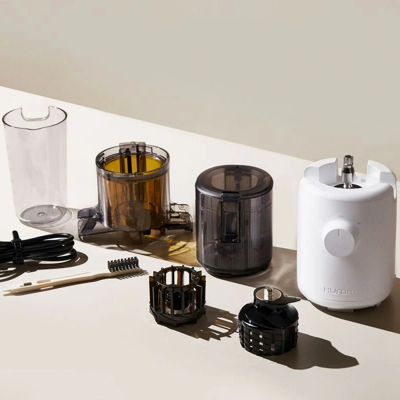 Hurom H-310A White Juice Extractor